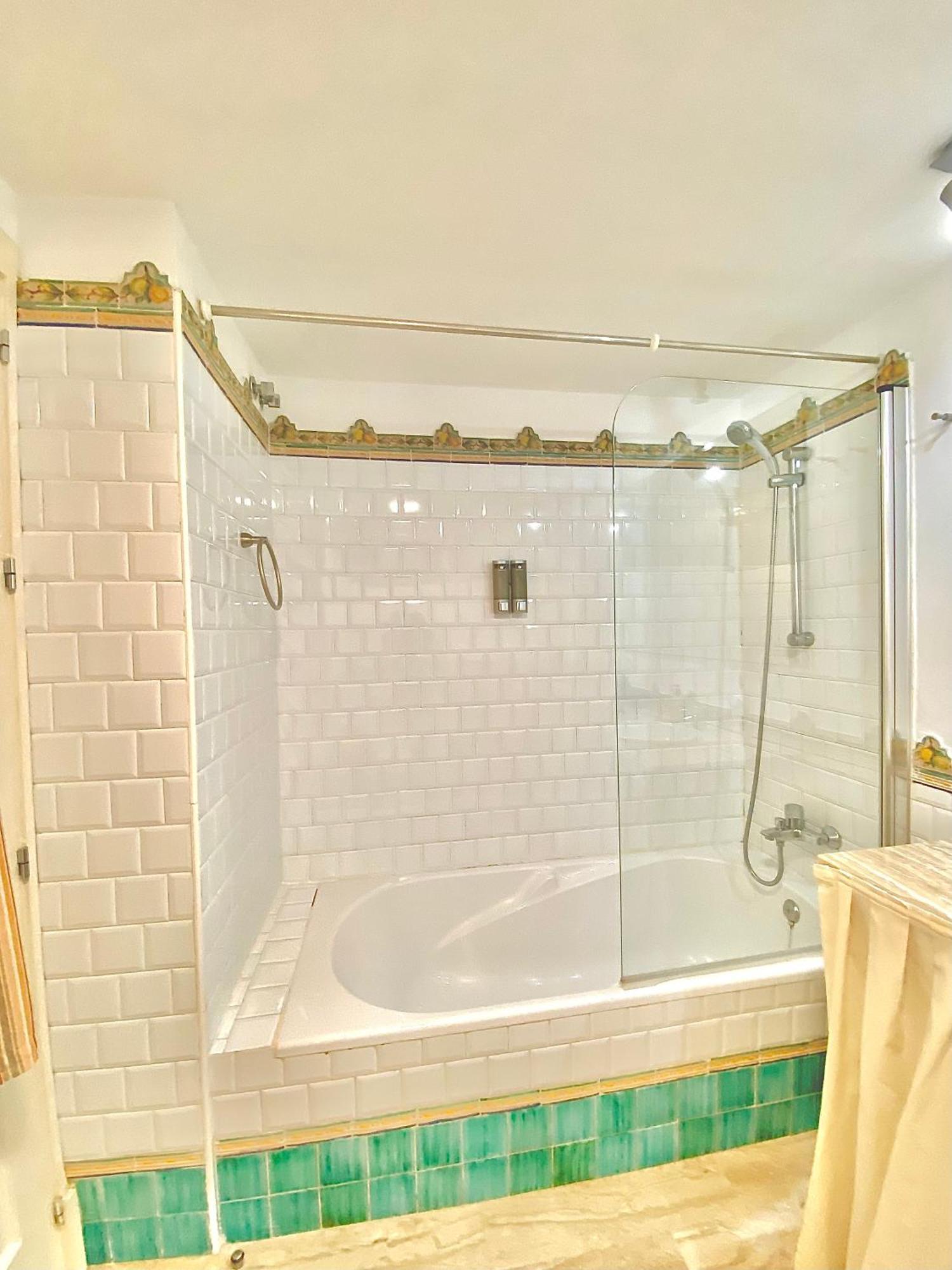 Rentalsevilla Tintes Apartament